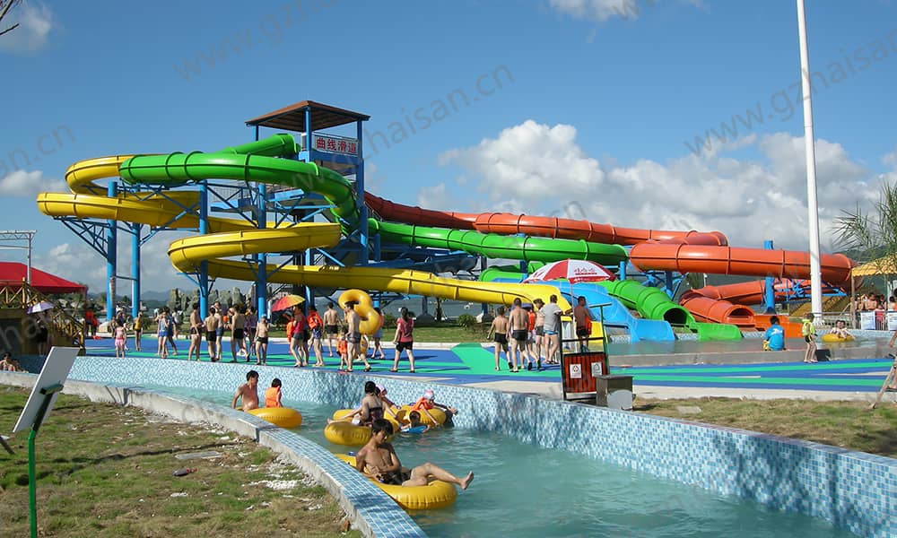 浙江宁波东钱湖水上乐园螺旋组合滑道、漂流河