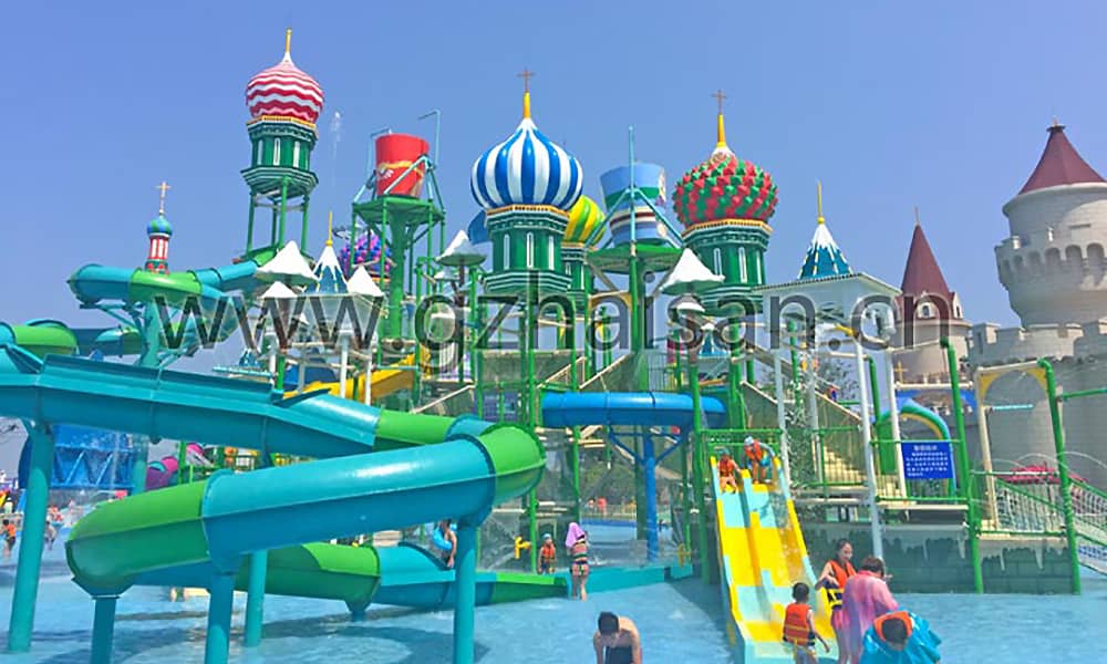 水上乐园设计要考虑到乐趣的提供，也要考虑到安全的保障