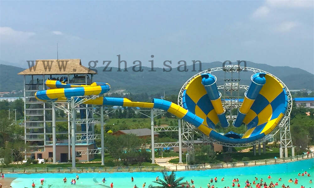 AI融合科技与欢乐：水上乐园设备的创新融合