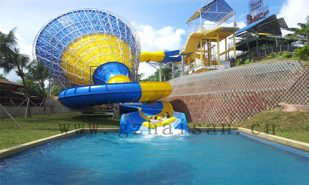 为什么说冬季建造水上乐园设备更有优势？