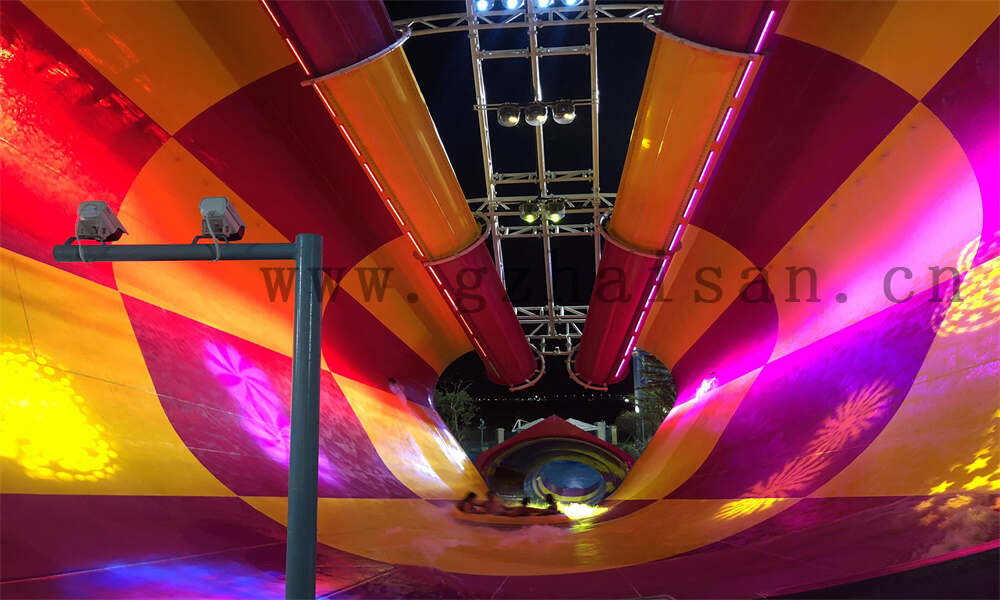 经营充气水上乐园设备不应太过注重效益而忽视安全