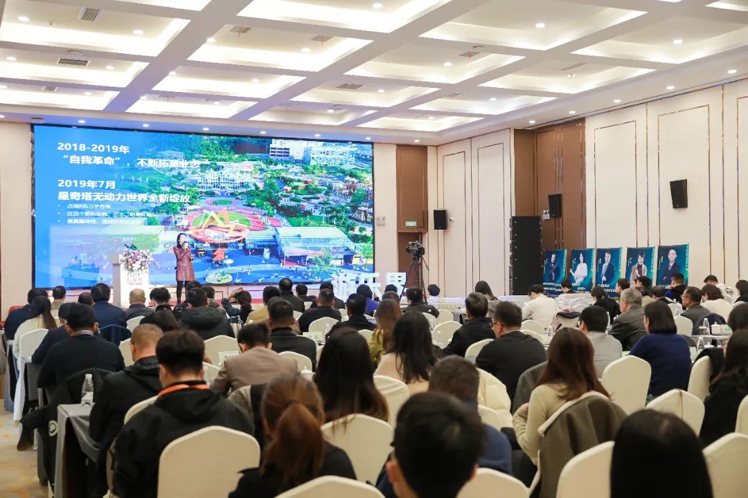 金冠荣耀，见证卓越！jinnianhui今年会游乐斩获两项重量级大奖