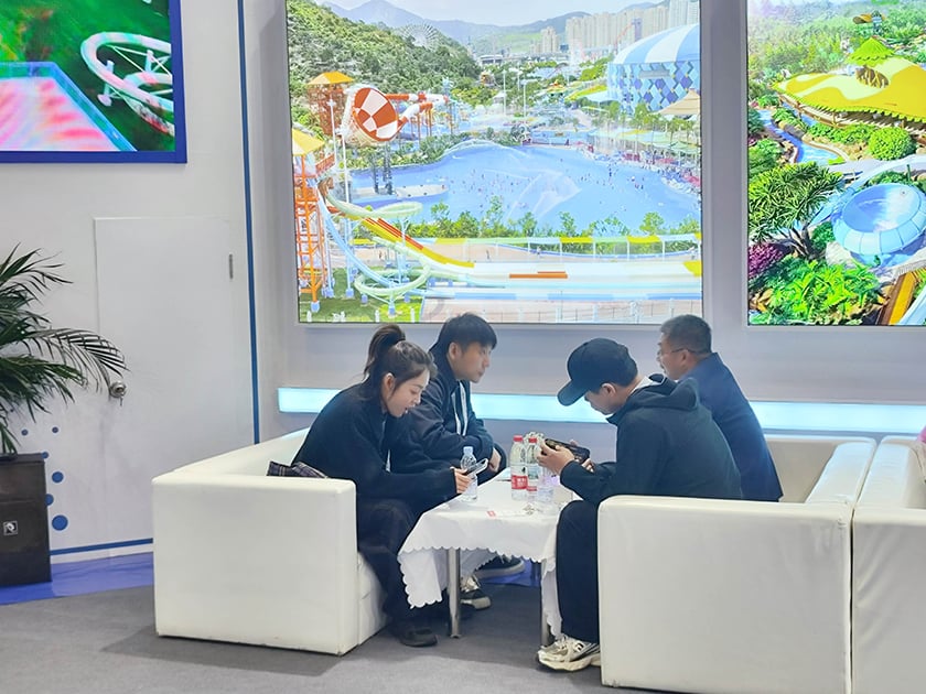 相聚郑州，引爆热潮——jinnianhui今年会游乐亮相2025中国（郑州）旅游休闲娱乐产业博览会，实力领航水上游乐新纪元！